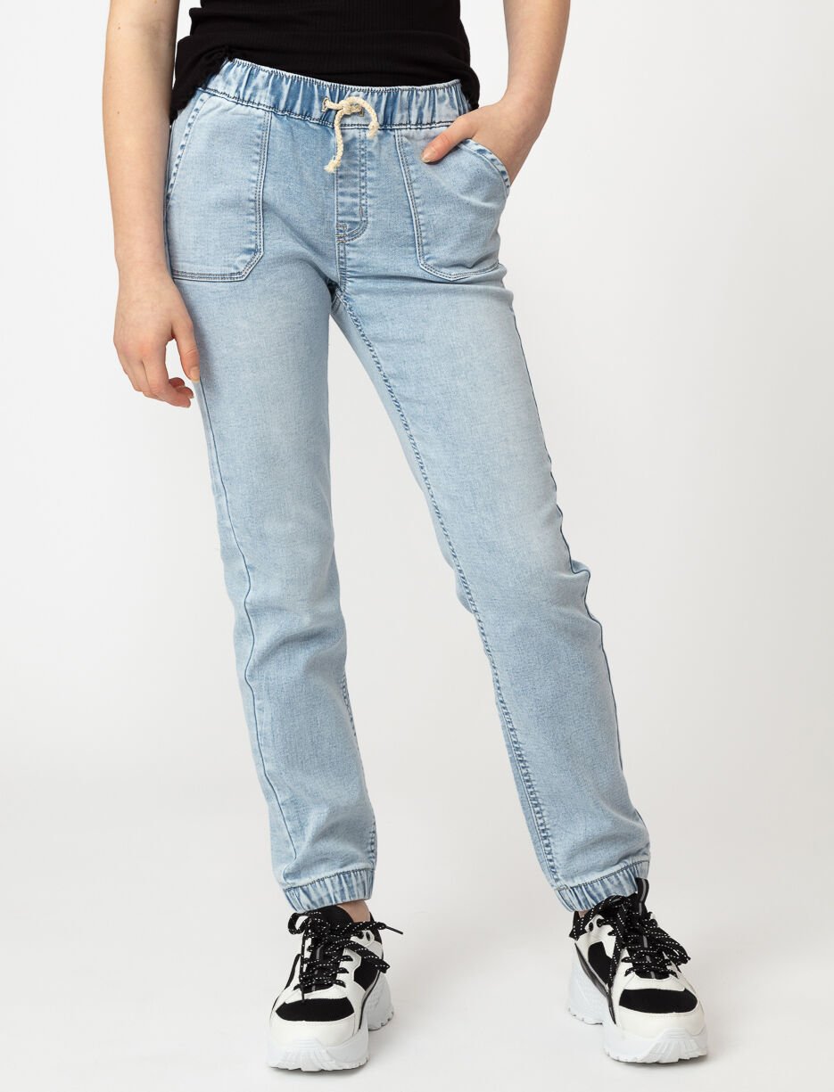 Jogger en denim extensible