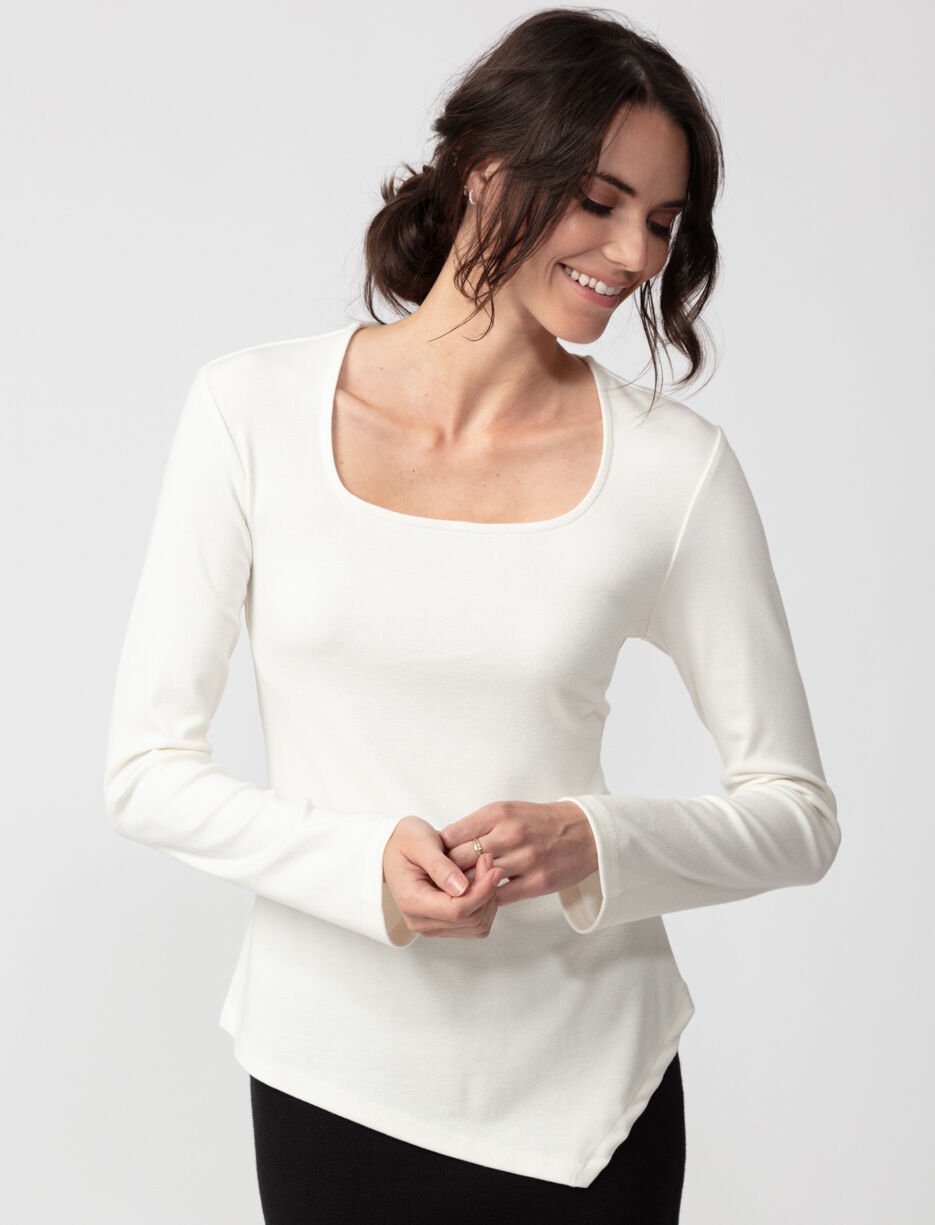 Chandail asymétrique à col carré