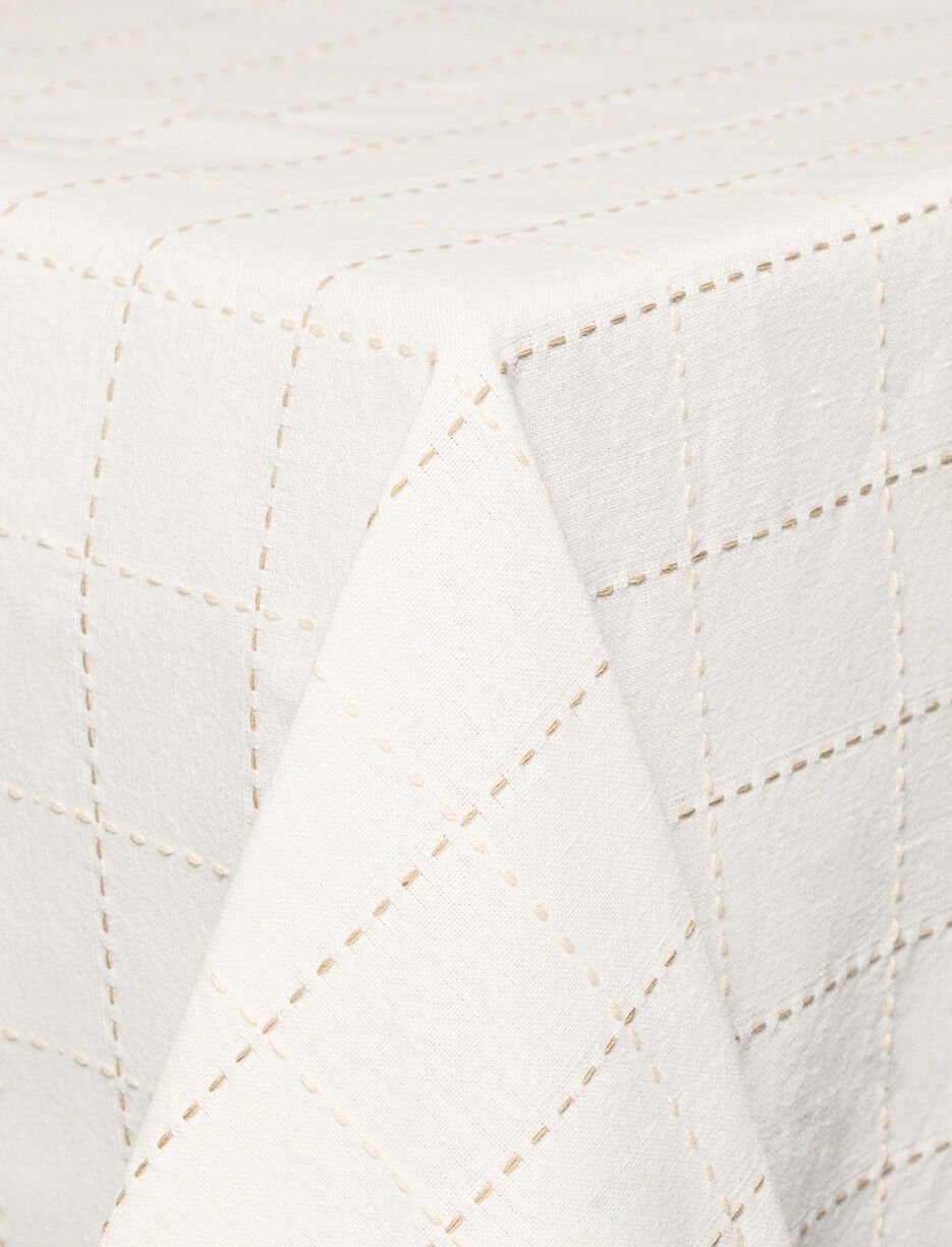 Nappe texturée à motif cousu - 60 x 90 po Nappe texturée à motif cousu - 60 x 90 po