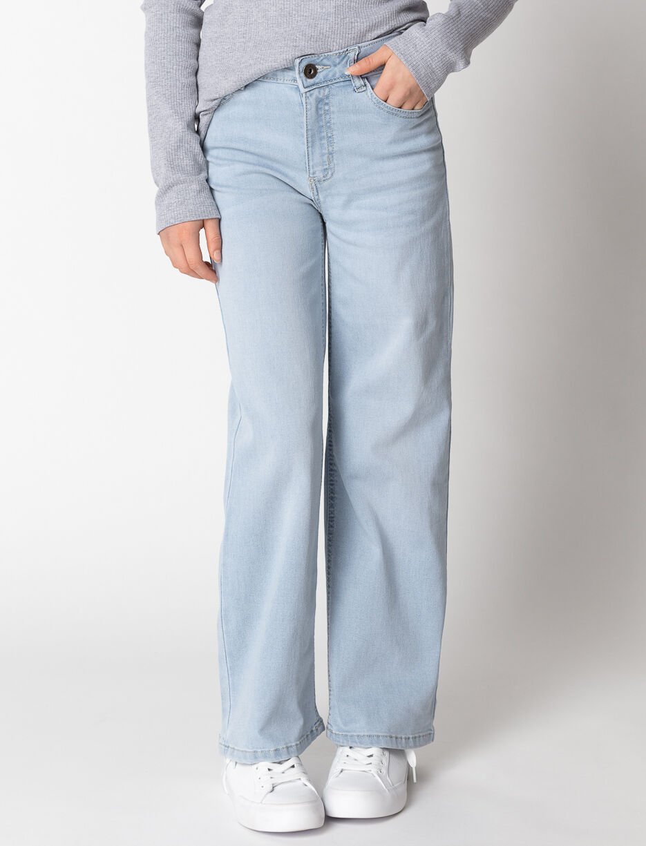 Jean à jambe large