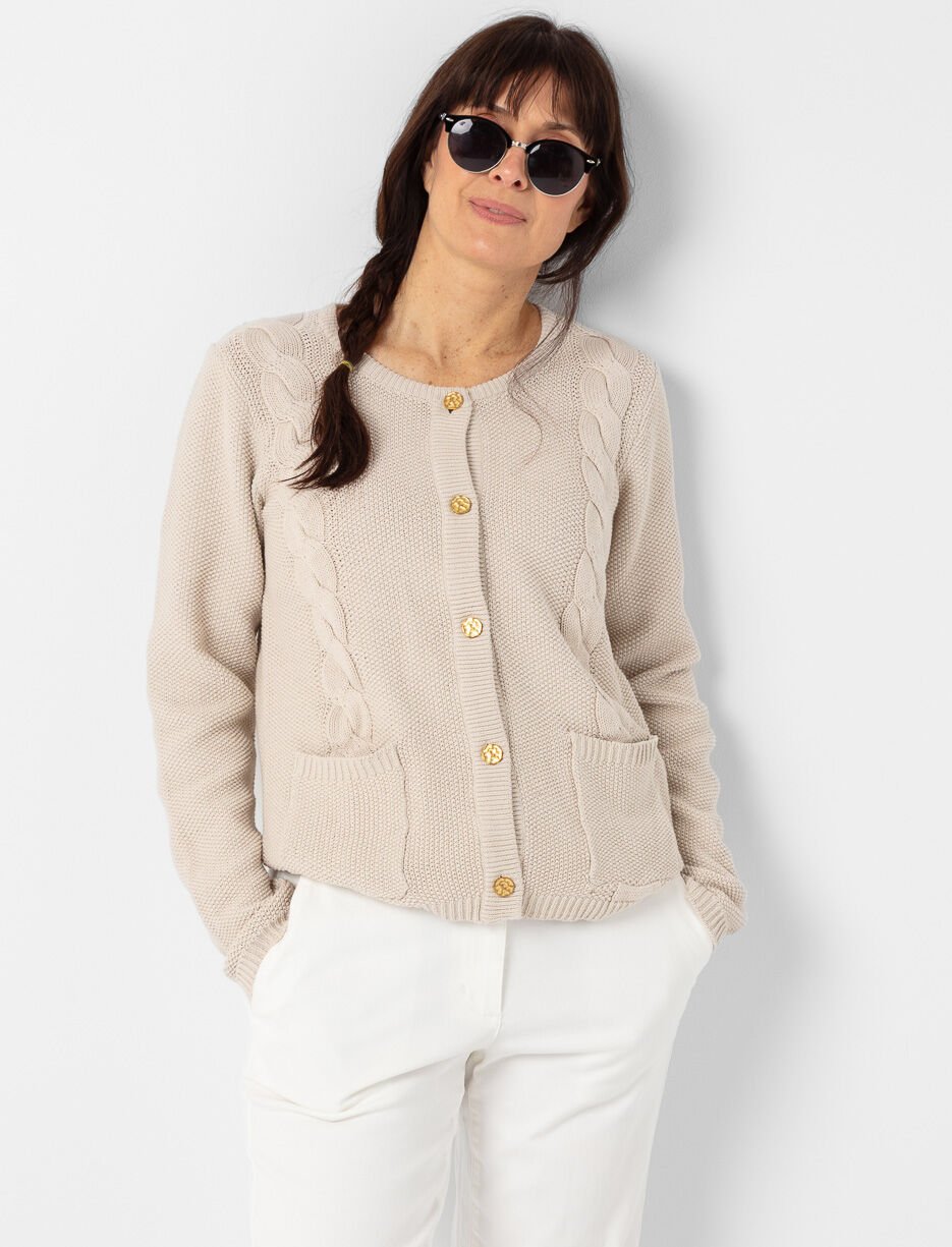 Cardigan en tricot boutonné Cardigan en tricot boutonné