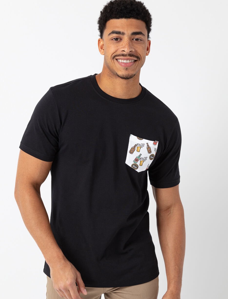 Solid T-shirt with Graphic Pocket