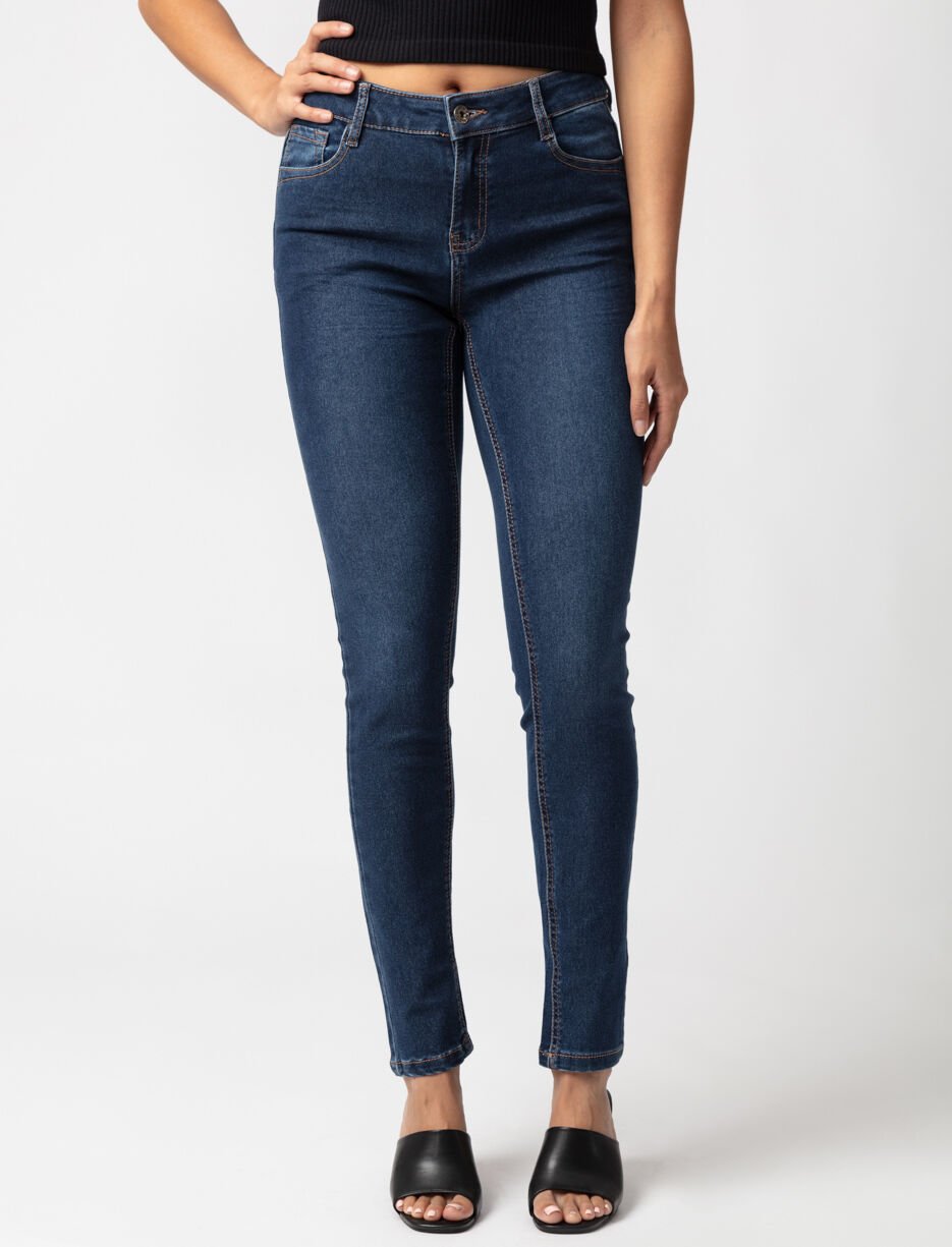 Jean skinny à taille régulière