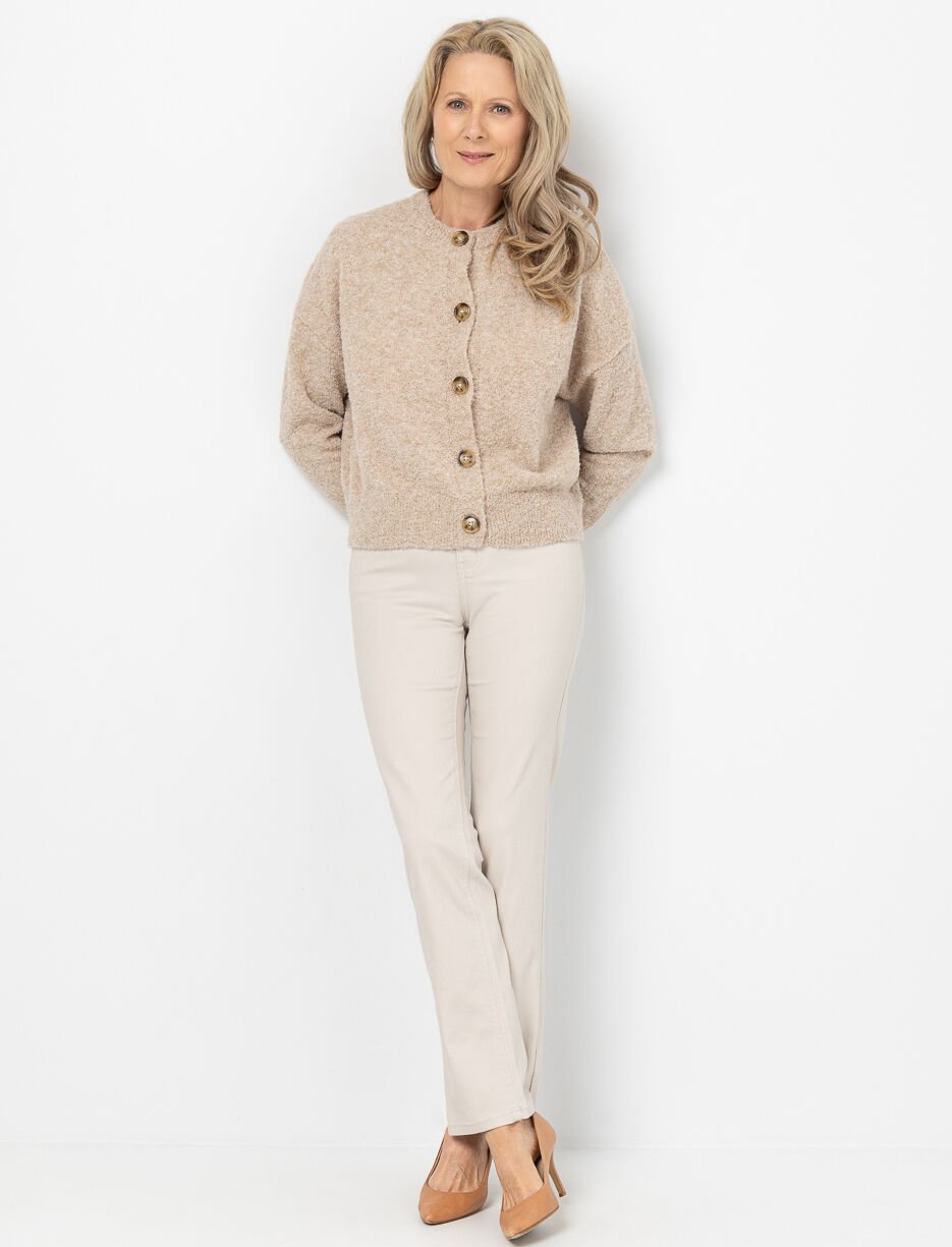 Jean à jambe droite