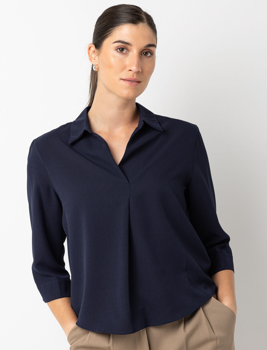 Blouse à manches 3/4 et col chemisier