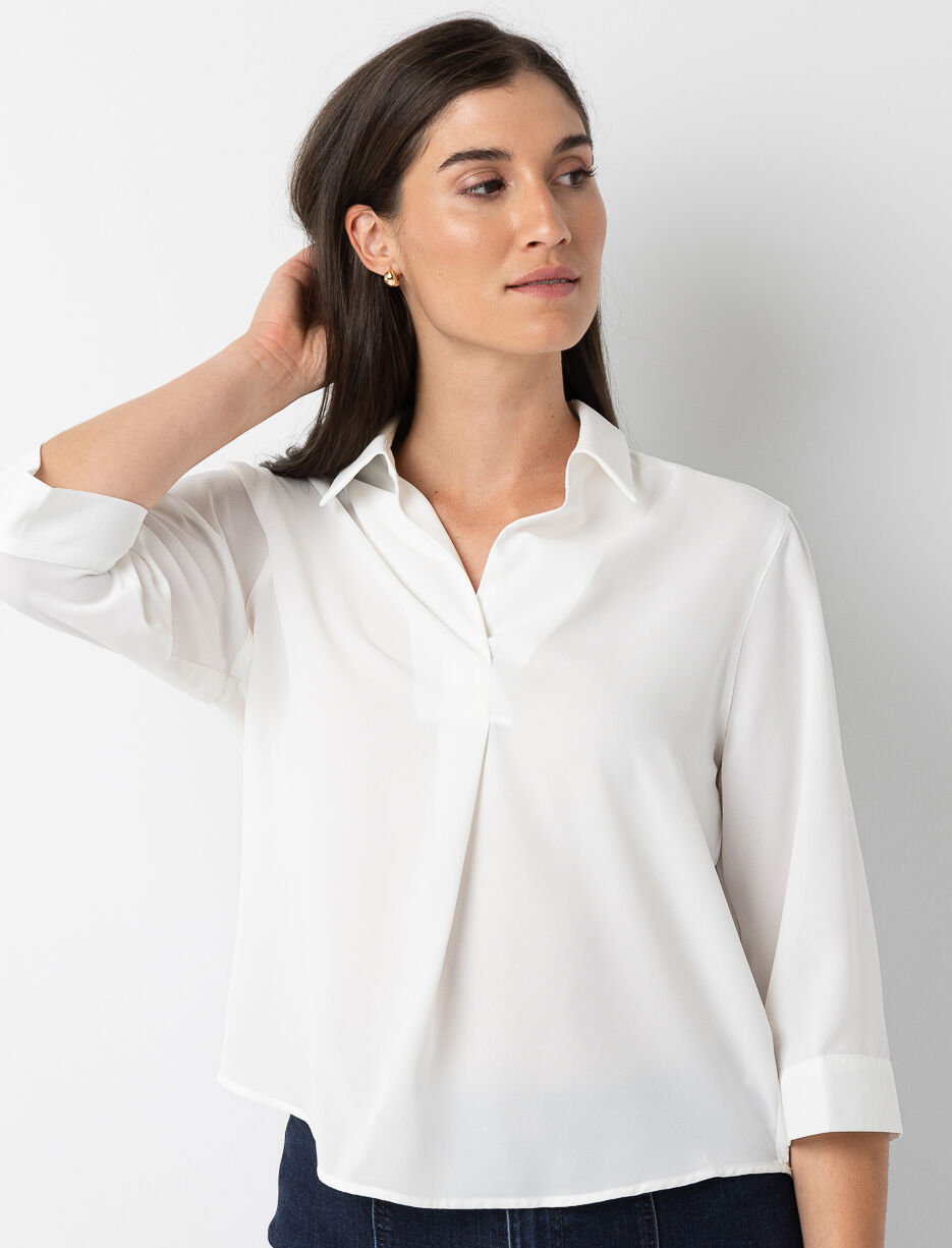 Blouse à manches 3/4 et col chemisier