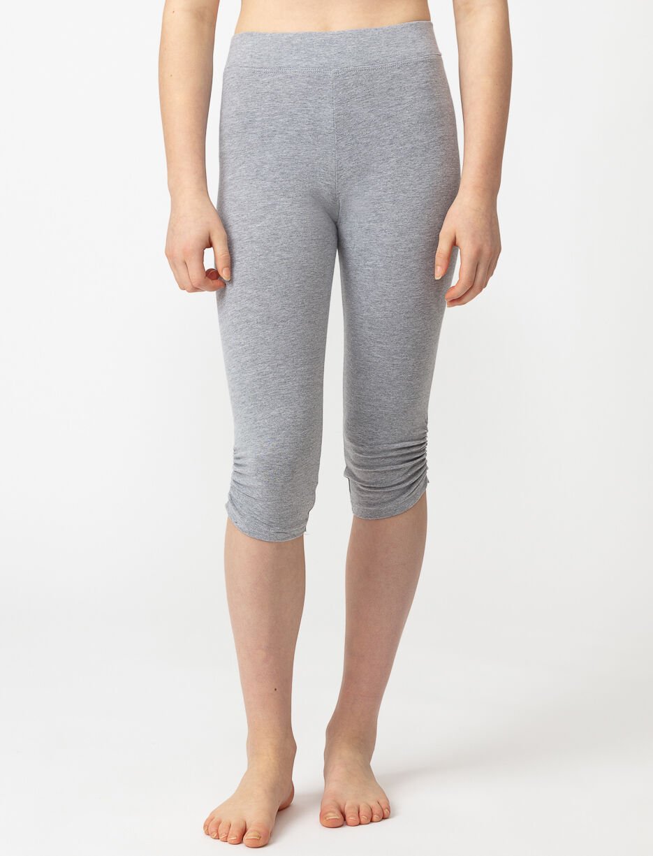 Solid Organic Cotton Capri Leggings