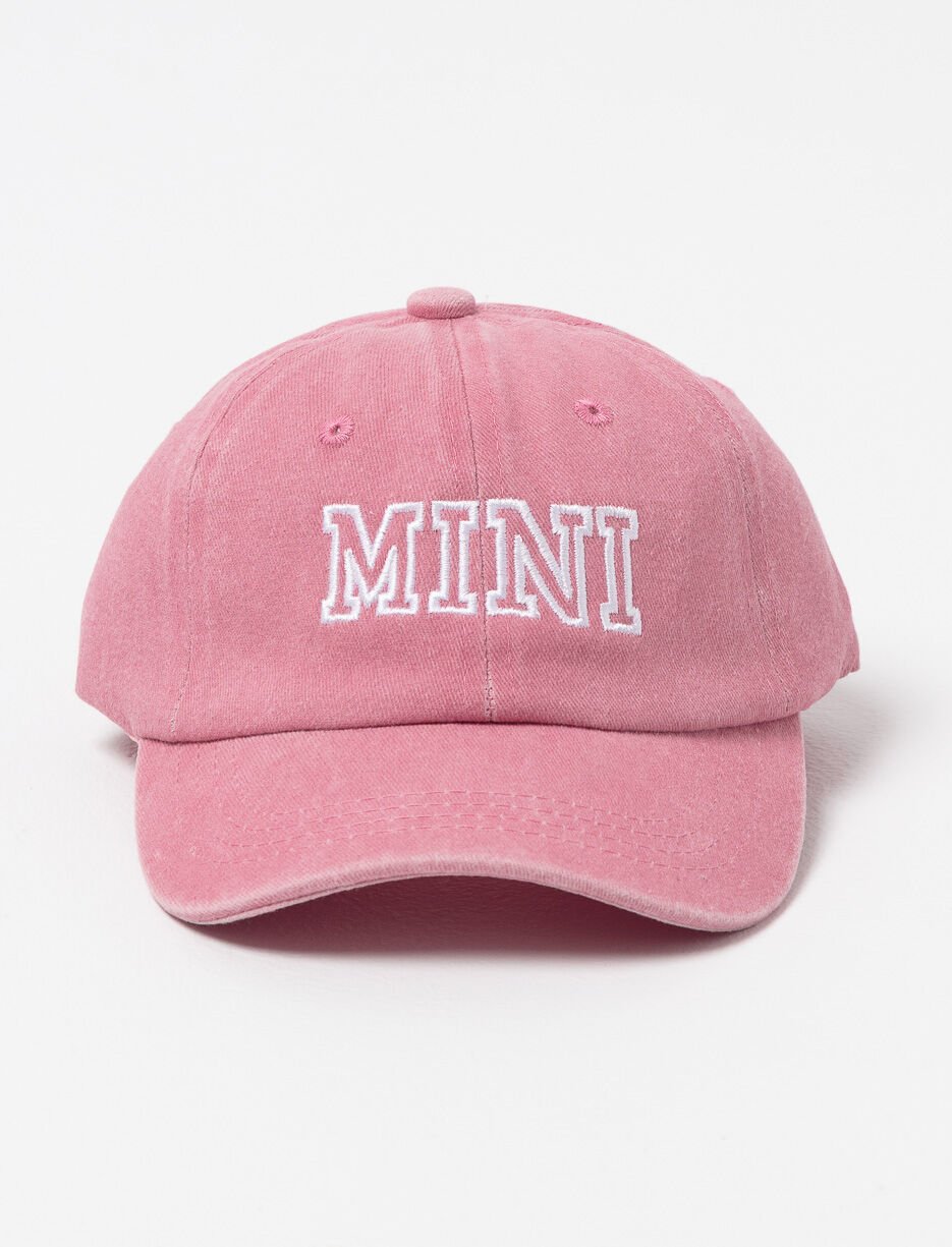 Solid Embroidered Cap Solid Embroidered Cap
