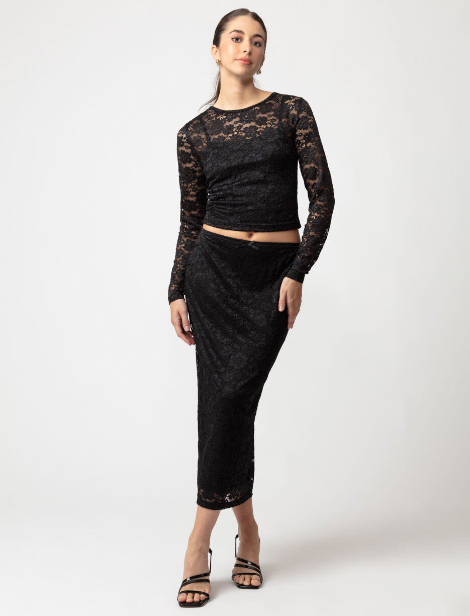 T-shirt en dentelle doublé