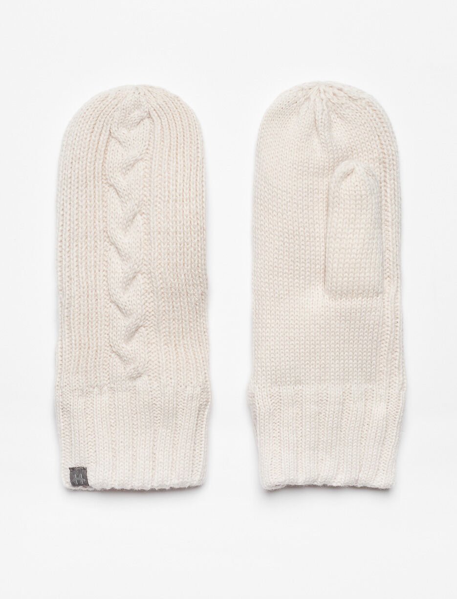 Cable Knit Mittens