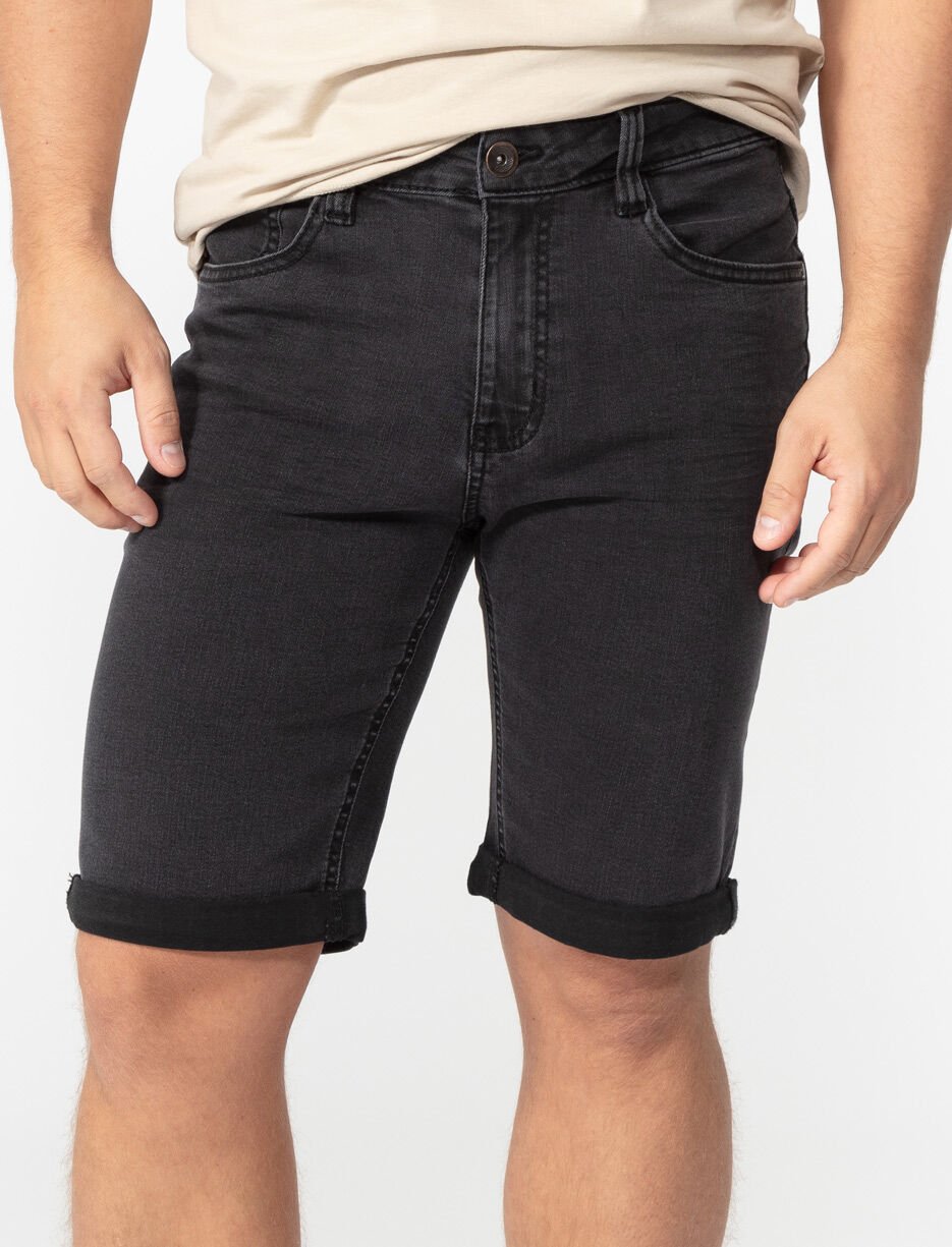 Short en denim &agrave; taille r&eacute;guli&egrave;re