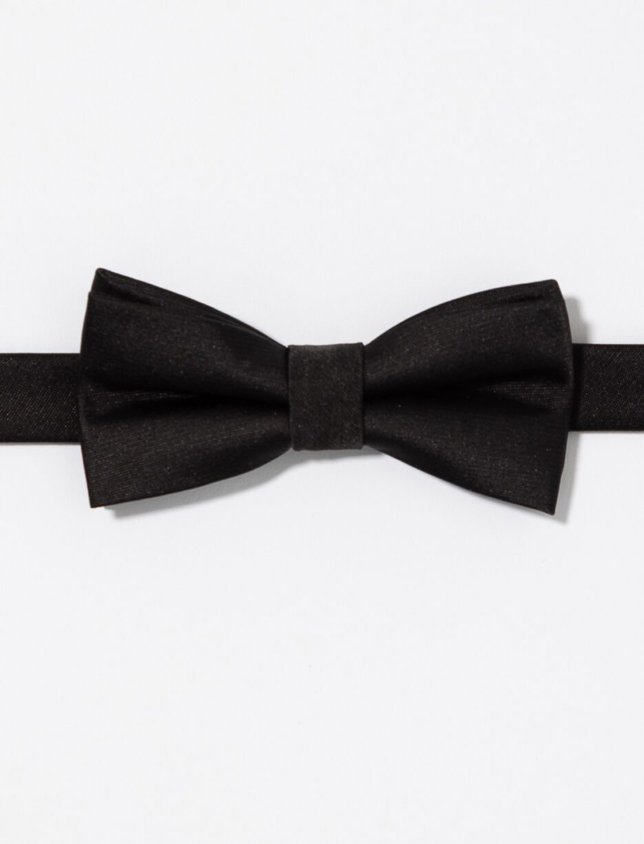 Solid Bow Tie