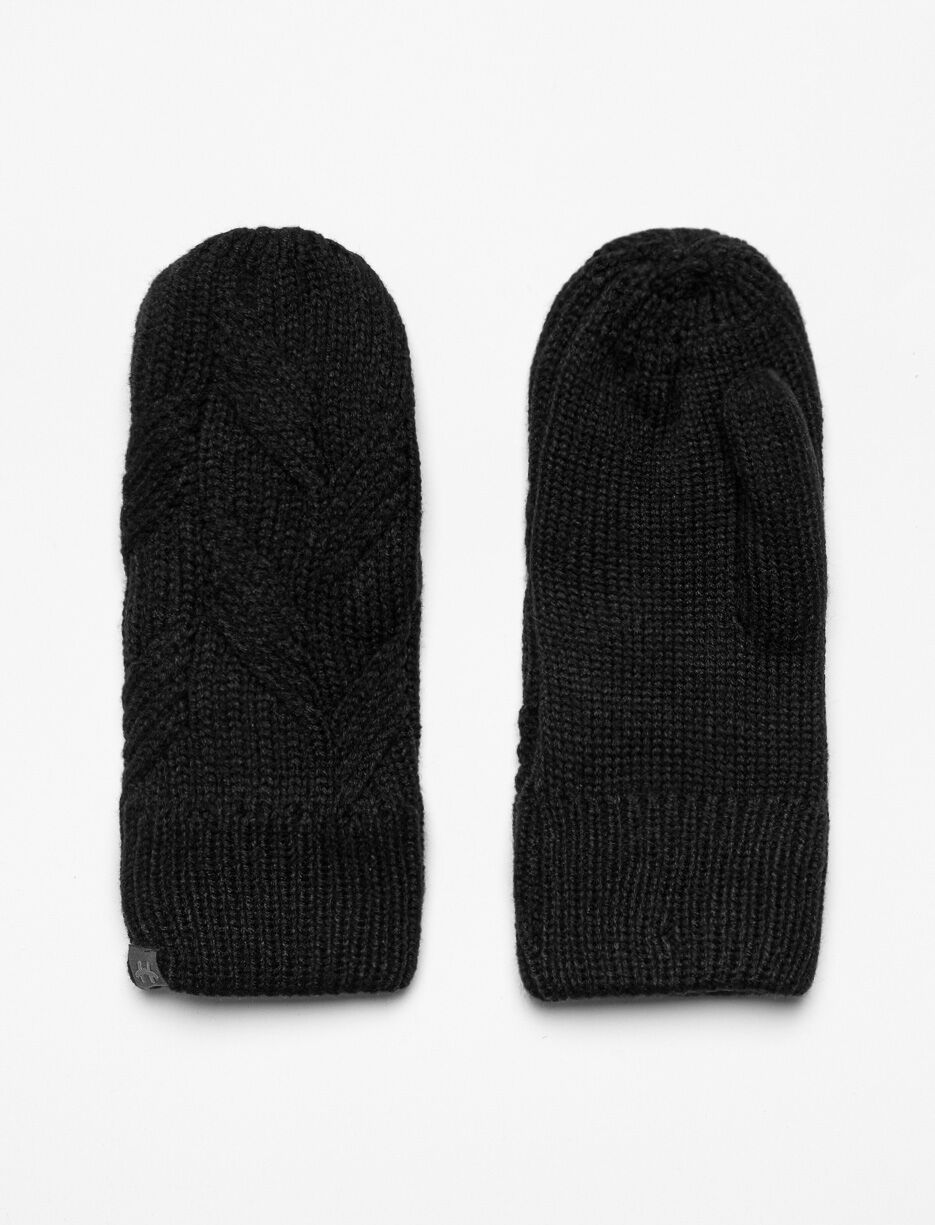 Mitaines en tricot à motifs torsadés Mitaines en tricot à motifs torsadés