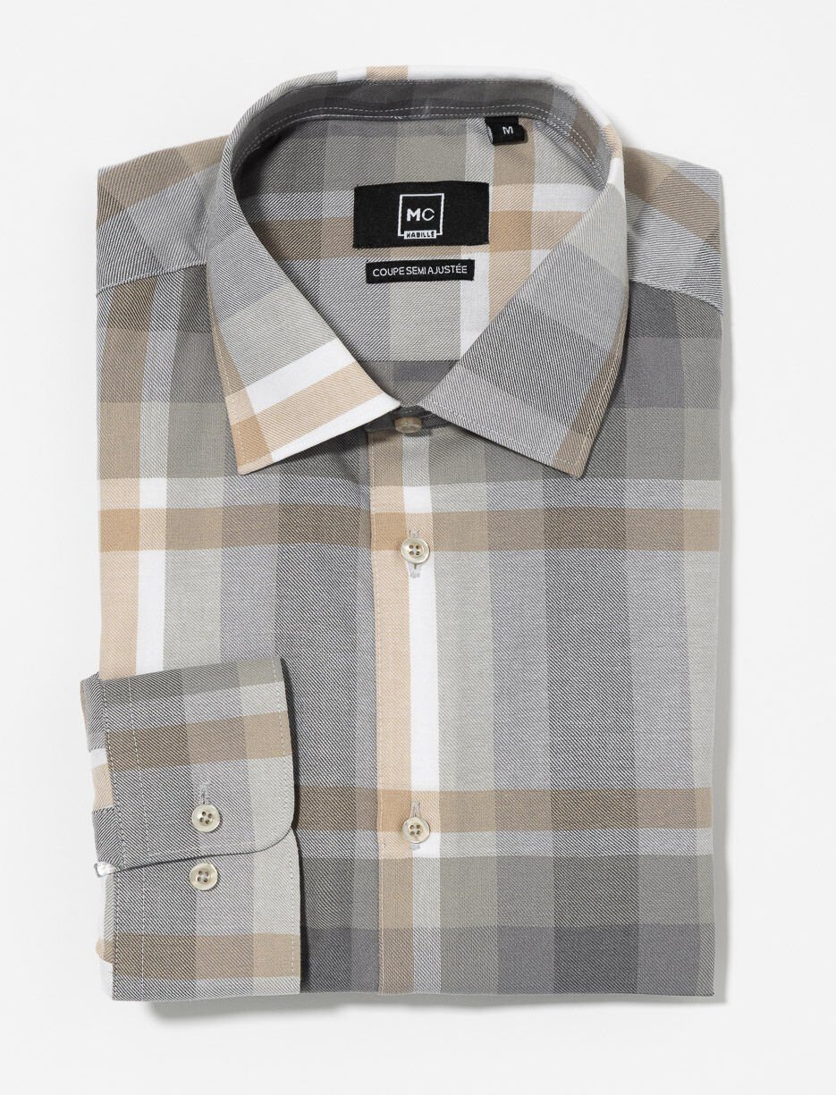 Chemise habillée à carreaux semi-ajustée