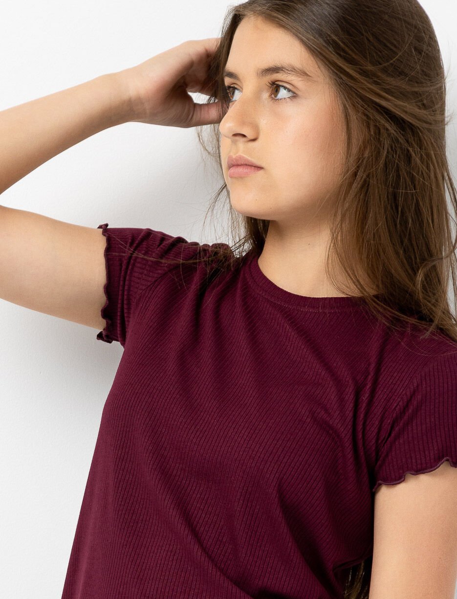 Fitted Ribbed Crew-neck T-shirt